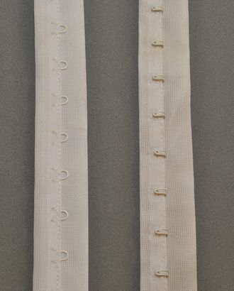 Тесьма крючок нейлон ш.2,5 см арт. 5265 Тесьма крючок нейлон ш.2,5 см арт. 5265