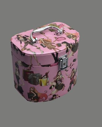Шкатулка с ключиком р.13x15,5x17,5 см арт. КОШ-4-1-11324 Шкатулка с ключиком р.13x15,5x17,5 см арт. КОШ-4-1-11324